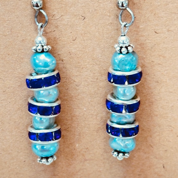 Stainless Steel Genuine Freshwater Light Blue Pearls 4ea w/Purples Crystals - Picture 4 of 6